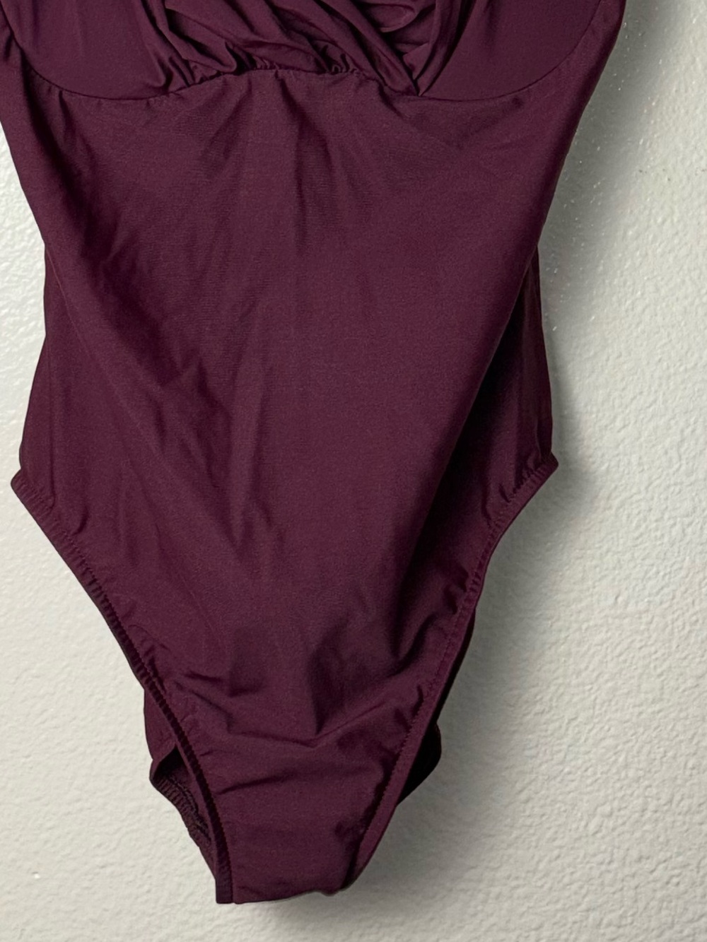Magicsuit One-Piece Swimsuit Surplice Crossover Neckline Faux Wrap size 12 plum - Picture 9 of 16